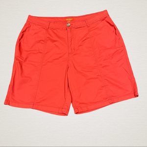 Joe Fresh women short size 16W